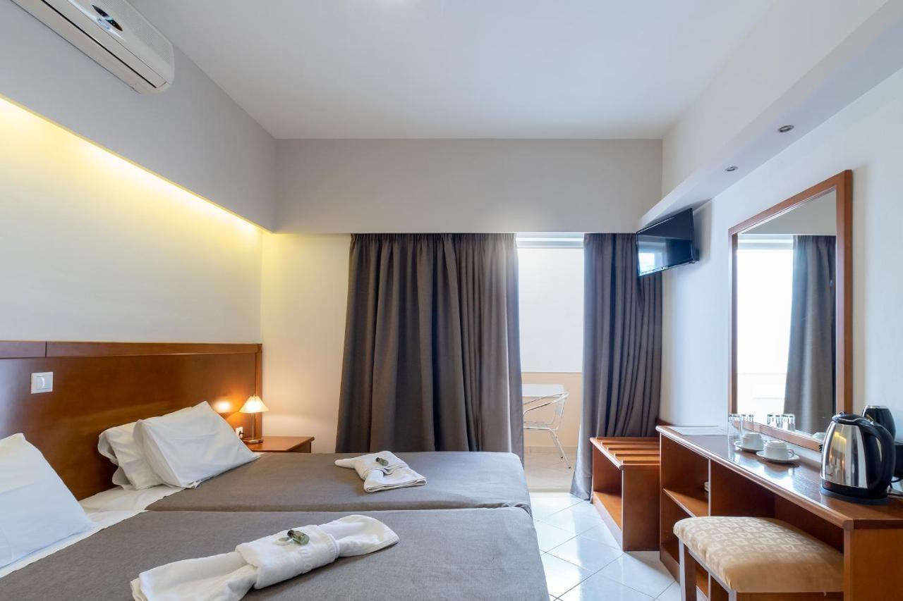 Hiona Holiday Hotel ปาเลกาสตรอน ภายนอก รูปภาพ